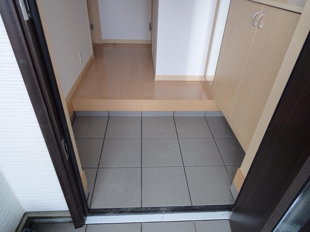 Entrance. (2013.11.12 shooting)