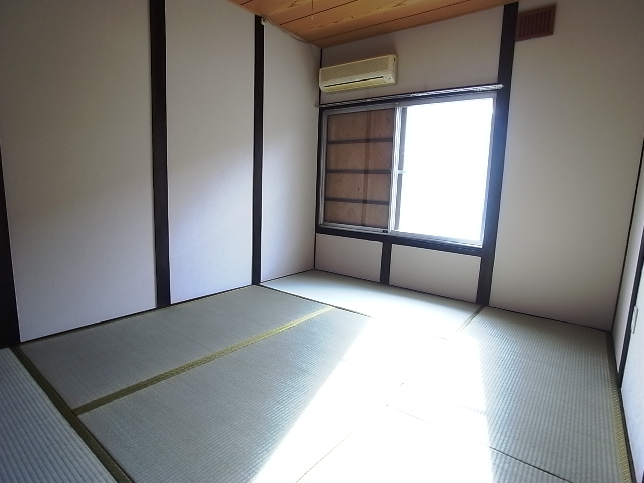 Living and room. Japanese-style room 6 quires ☆ 