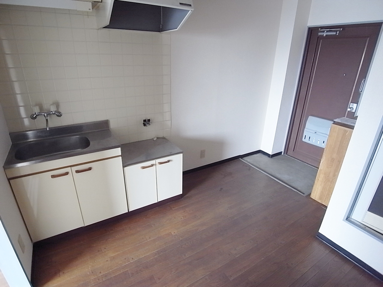 Kitchen. It is a spacious kitchen ☆ 