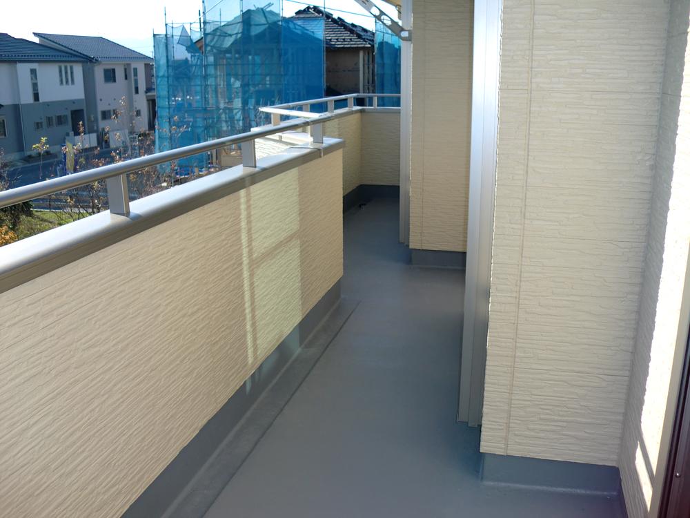 Balcony. I Building balcony (December 2013) Shooting