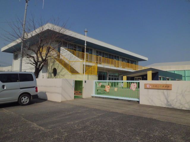 kindergarten ・ Nursery. East nursery school (kindergarten ・ 730m to the nursery)