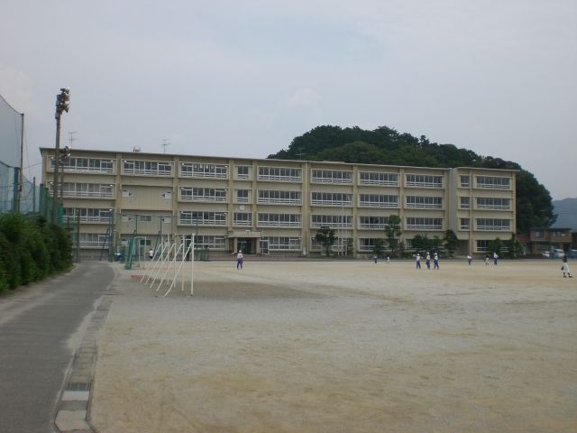 Junior high school. Municipal Ibi 4400m up to junior high school (junior high school)
