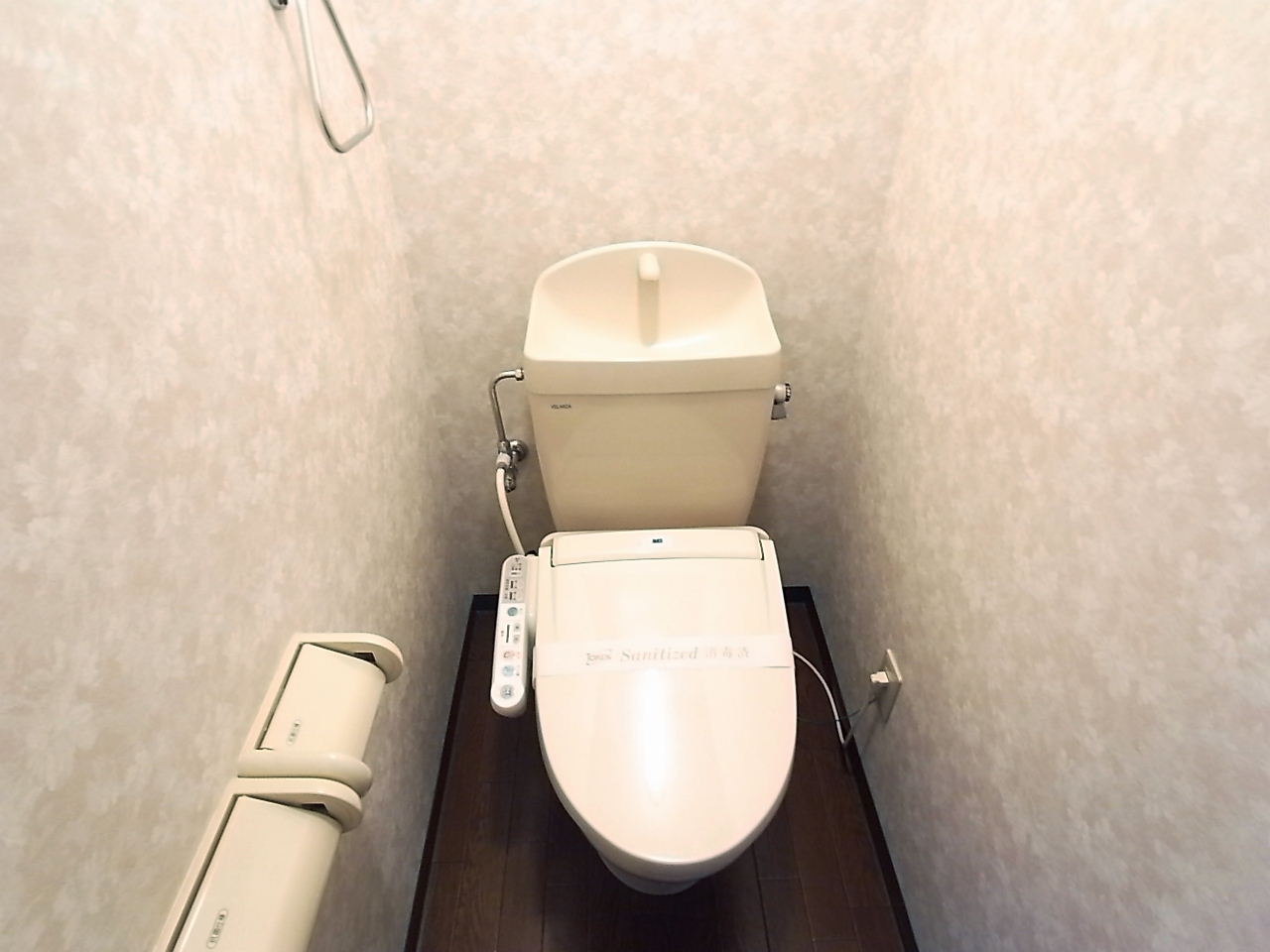 Toilet.  ※ Isomorphic reference photograph