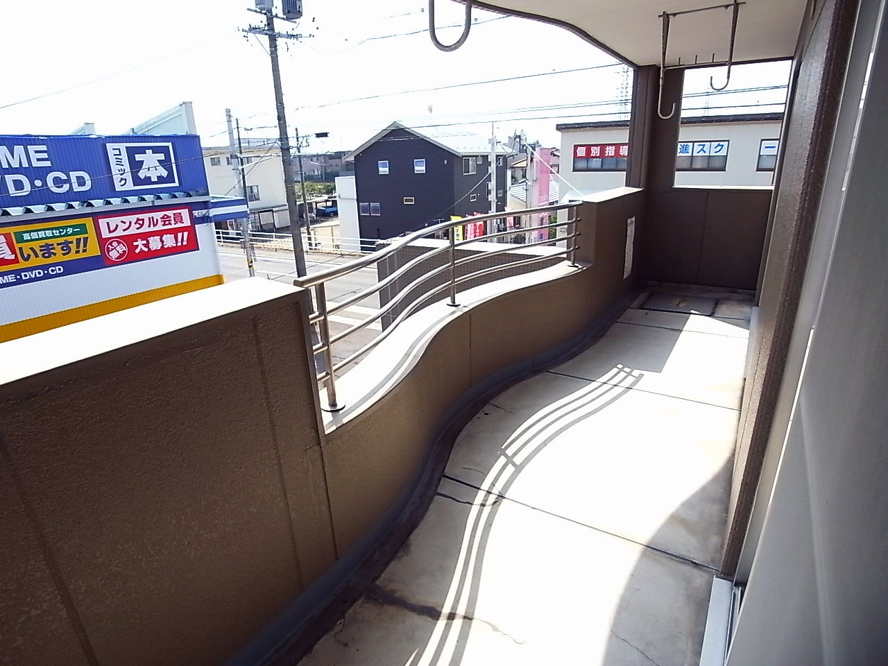 Balcony. ※ Isomorphic reference photograph