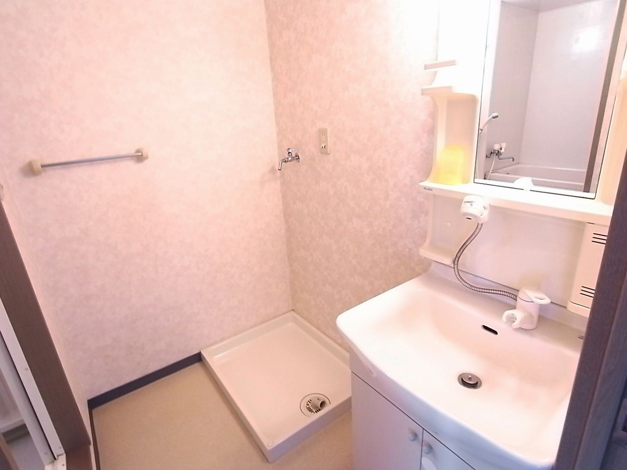 Washroom. Same property reference photograph