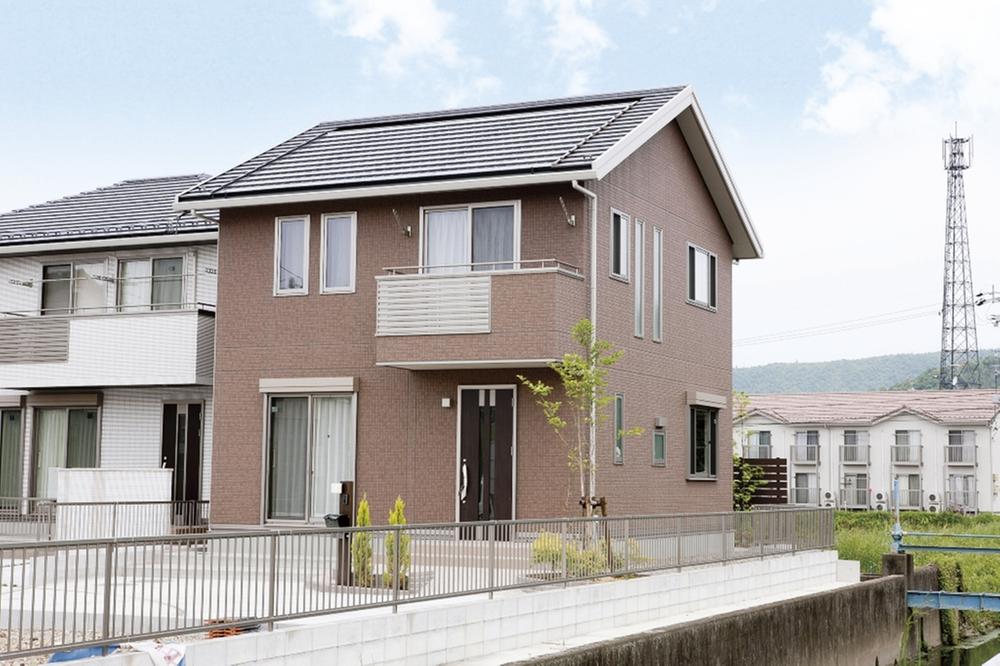 Local appearance photo