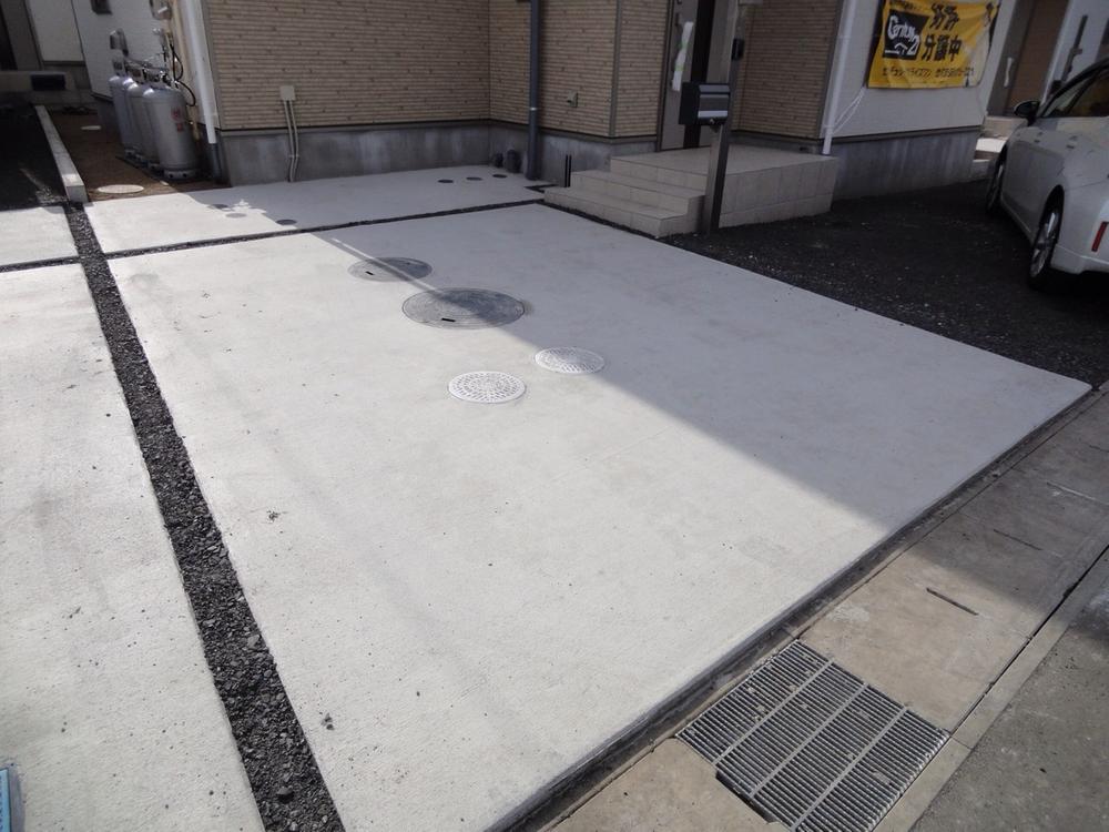 Parking lot. (2013.11.14 shooting)