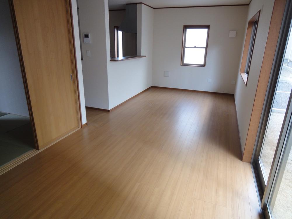 Living. (2013.11.14 shooting)