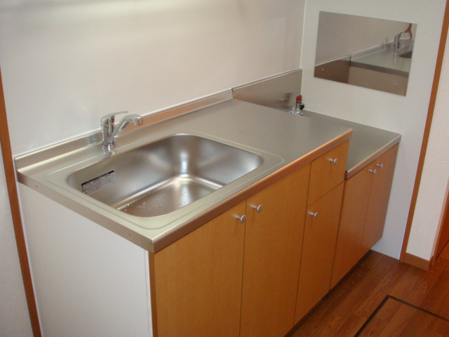 Kitchen. Two-burner stove installation Allowed