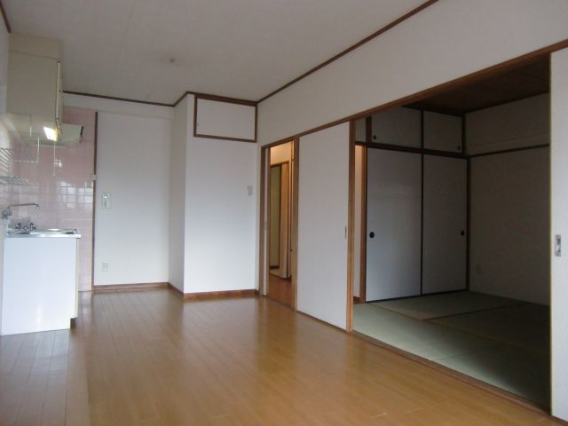 Living and room. Western-style room