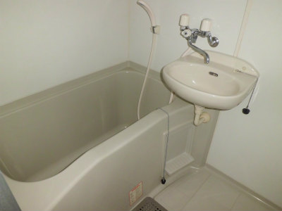 Bath. Bathroom dryer with