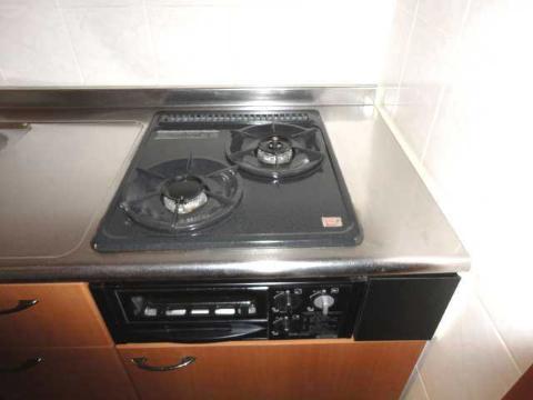 Other room space. Gas stove