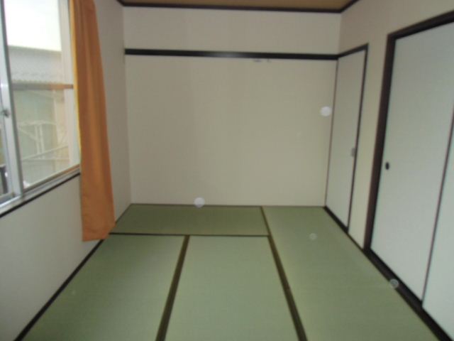Living and room. 6 Pledge Japanese-style room