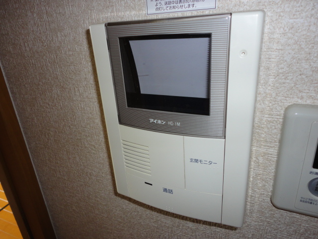 Other Equipment. It is a camera-equipped intercom. I am relieved to be able to confirm the face. 