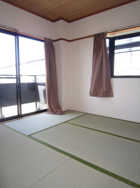 Living and room. Quaint Japanese-style room
