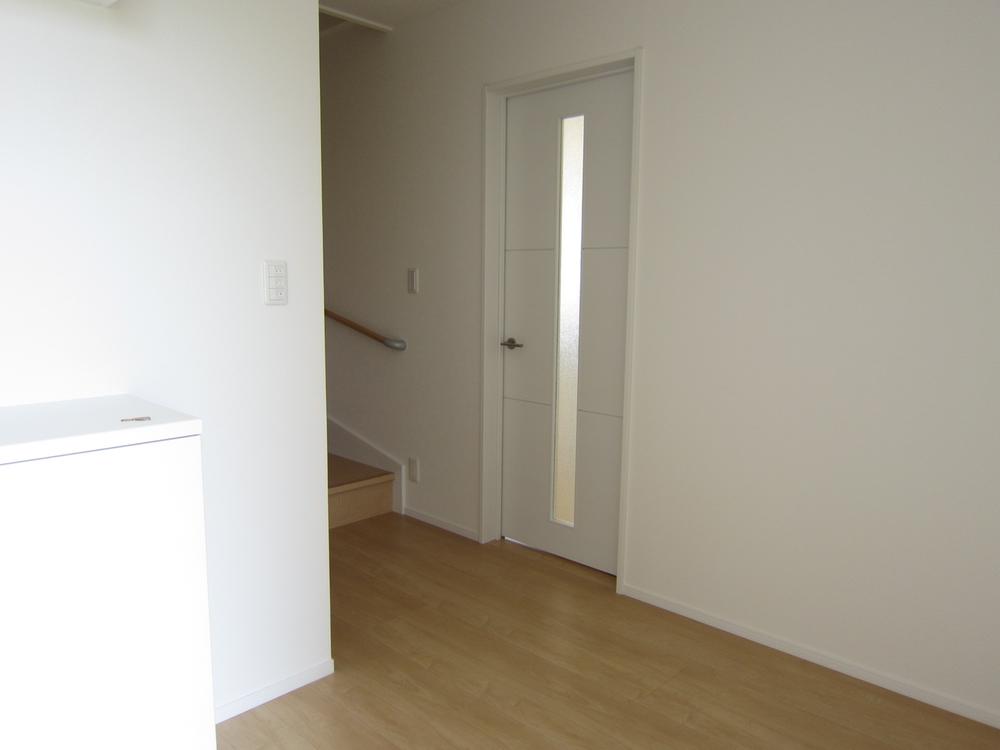 Entrance. Local (July 2012) shooting