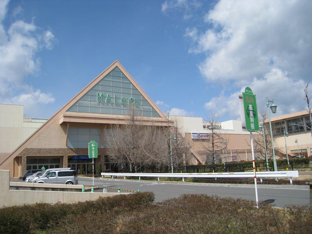 Shopping centre. Morera Gifu about 2000m (5 minutes by car)