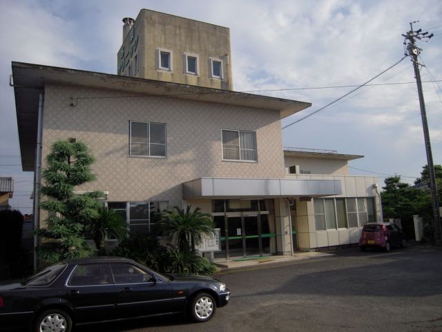 Hospital. Motosu 590m until the clinic (hospital)