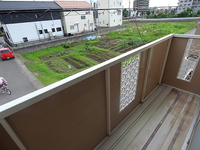 Balcony. Your laundry is also good dry likely ☆ 