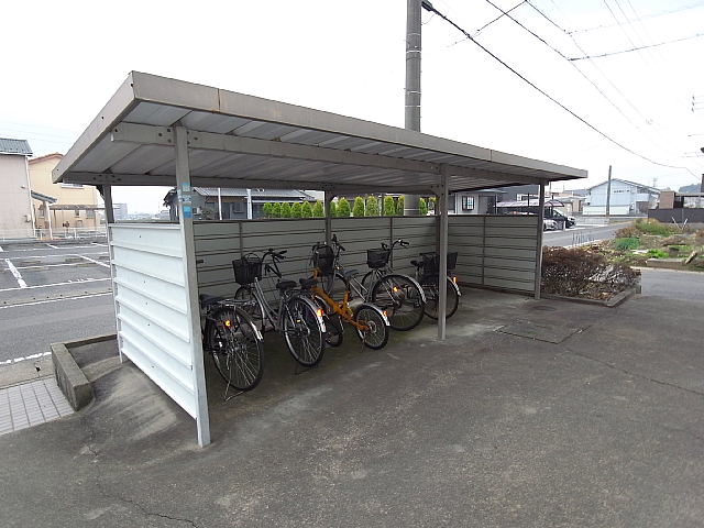 Other common areas. Bicycle There are two places ~ ! 