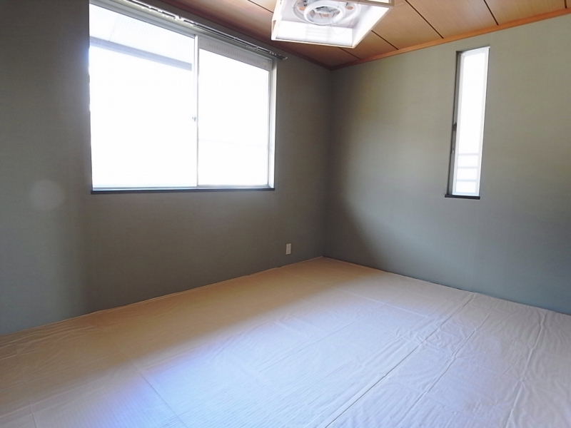 Other room space. Is a Japanese-style room. Sheet is Yes laying of the tatami protection. 