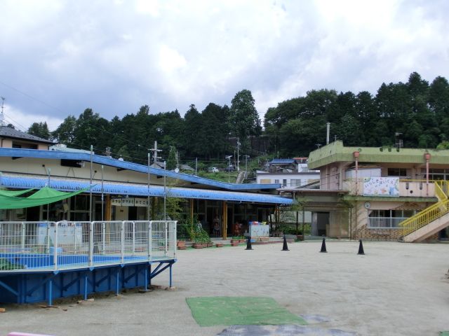 kindergarten ・ Nursery. Color nursery school (kindergarten ・ 1600m to the nursery)