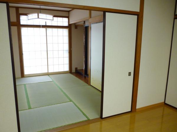 Non-living room. First floor Japanese-style room is you can use in the room More