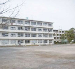 Other Environmental Photo. 宇留 students kindergarten ・ 400m up to elementary school