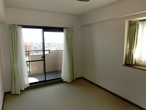 Living and room. Western-style about 7.7 tatami