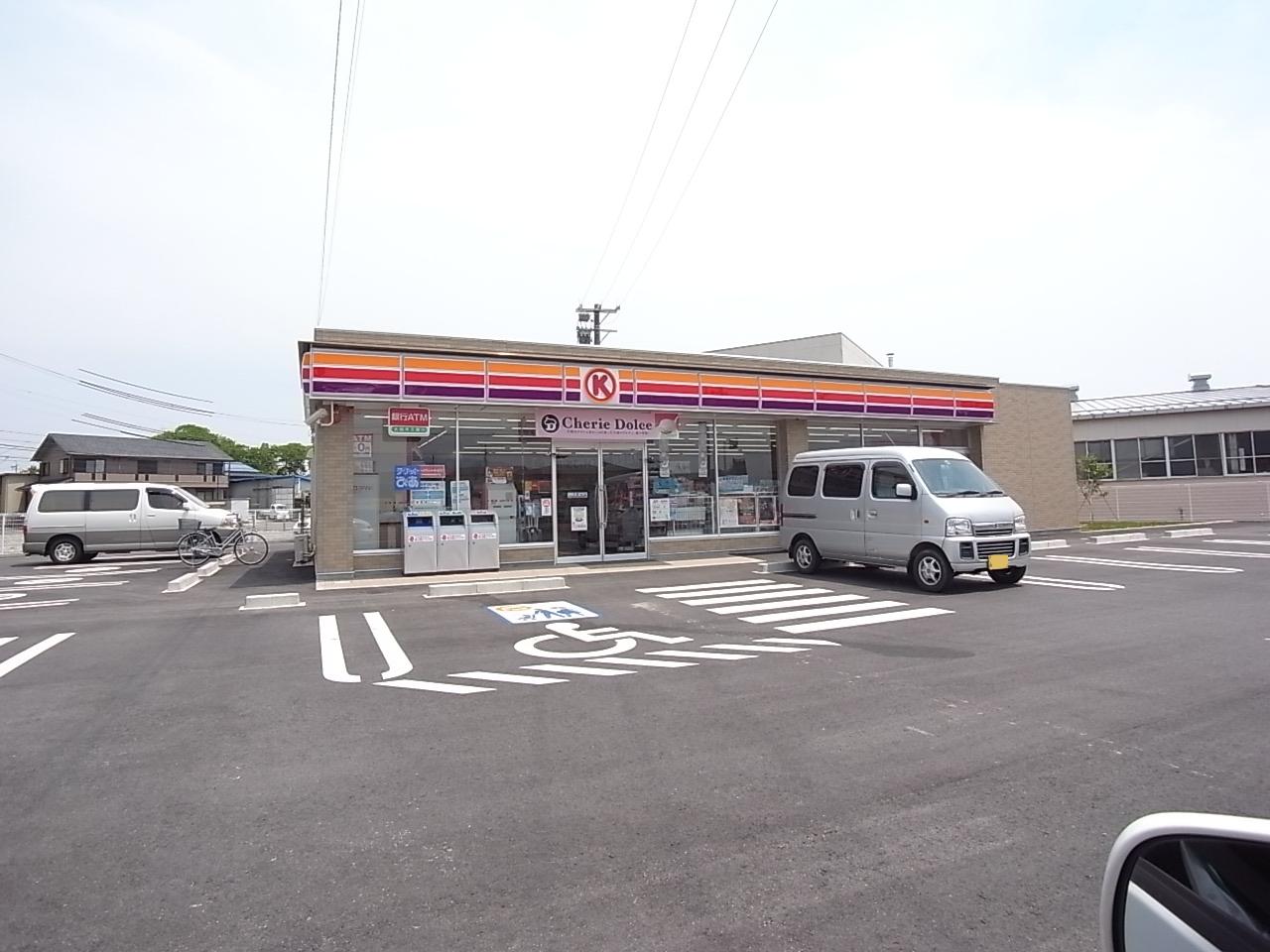 Convenience store. Circle K 640m to Ogaki Nagamatsu Machiten (convenience store)