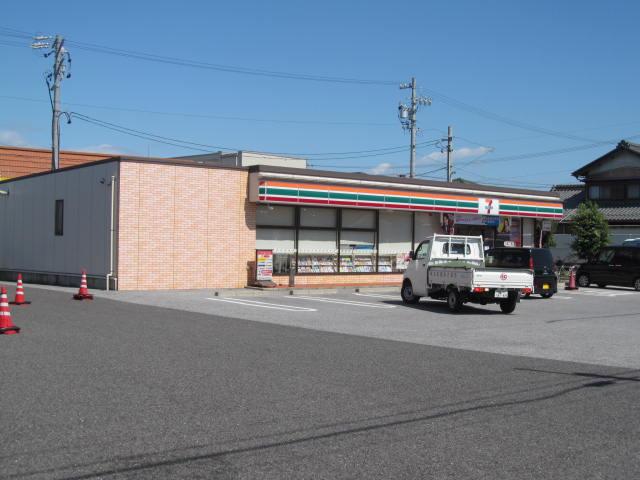 Convenience store. Seven-Eleven 1024m to Ogaki Nakagawa-cho 4-chome