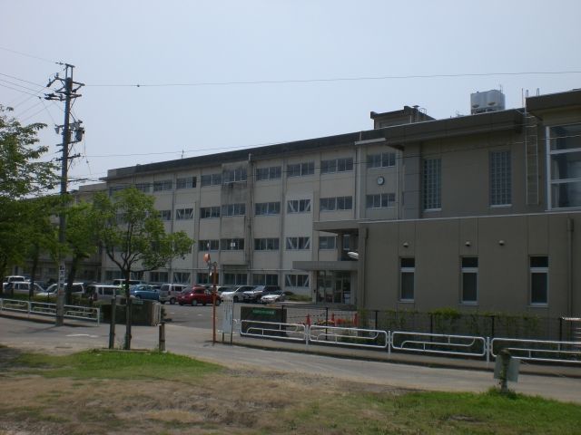 kindergarten ・ Nursery. Nakagawa kindergarten (kindergarten ・ 990m to the nursery)