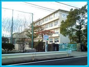 Primary school. 555m to Ogaki Tatsunaka River Elementary School
