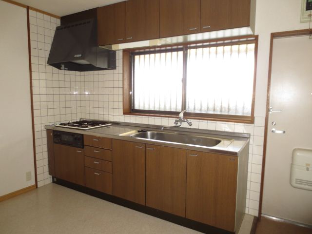 Kitchen. System kitchen