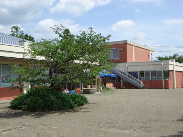 kindergarten ・ Nursery. Akatsuki kindergarten (kindergarten ・ 1200m to the nursery)
