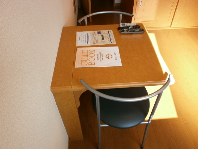Security. Folding table ・ Chair