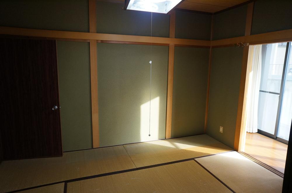 Non-living room. Japanese-style room 6 quires