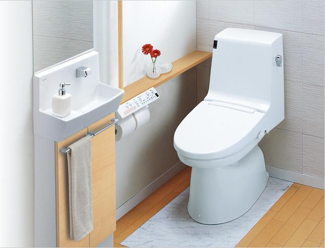 Toilet. "Beautiful" precious water to save wisely without waste ecology super water-saving type in the dirt is attached difficult cleaning Ease, Always clean and comfortable-to-use tank-integrated shower toilet. (Second floor heating toilet seat)