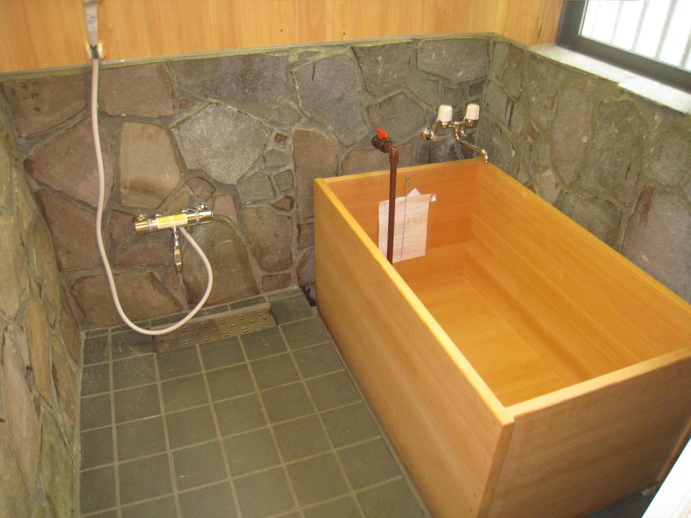 Bathroom. bath Onsen draw
