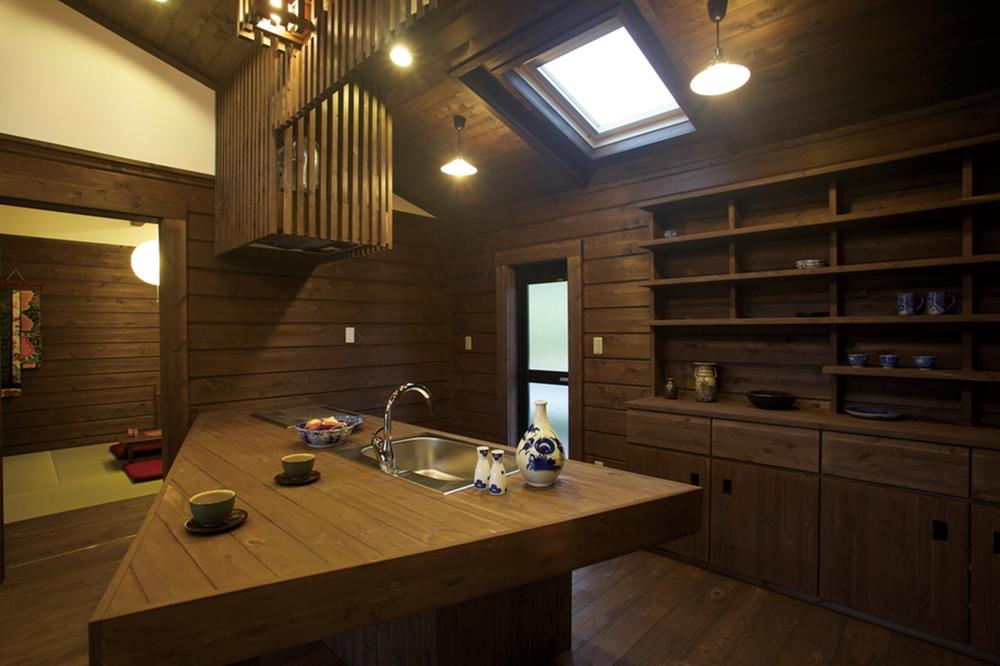 Kitchen. Indoor (10 May 2012) shooting