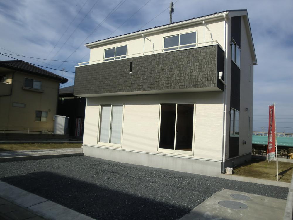 Same specifications photos (appearance)