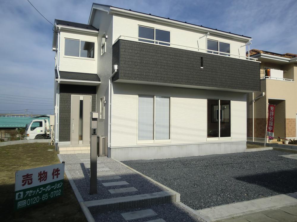 Same specifications photos (appearance)