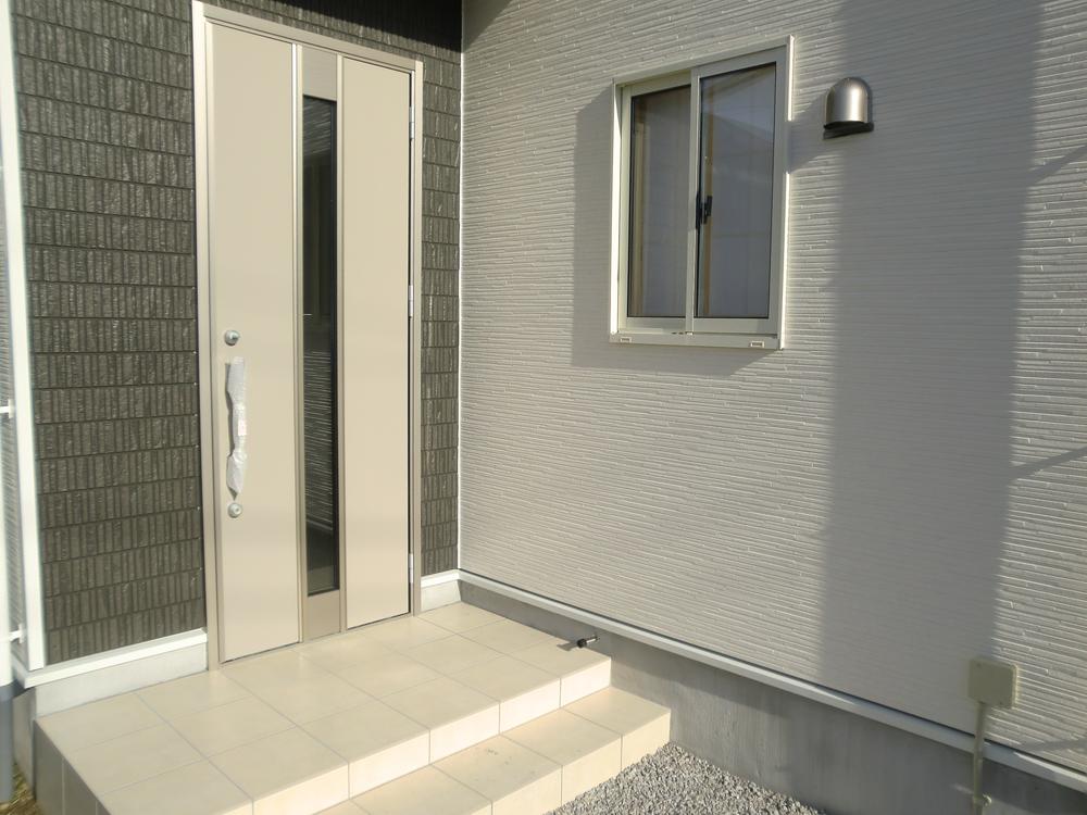 Entrance. Entrance porch same specifications Photos