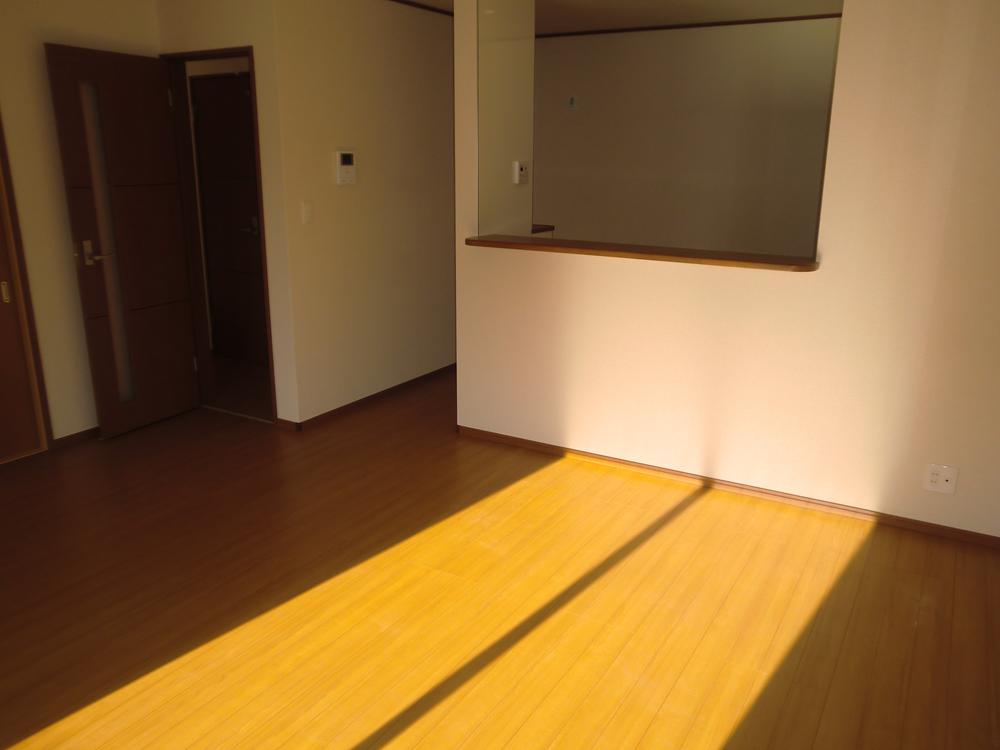 Same specifications photos (living). Living same specifications Photos