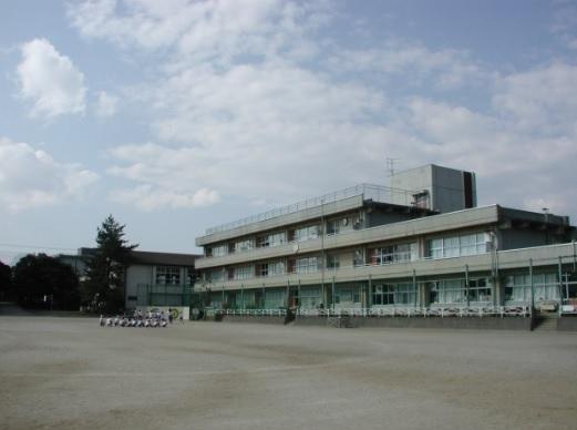 Primary school. 1090m to Annaka Tachihara City Elementary School
