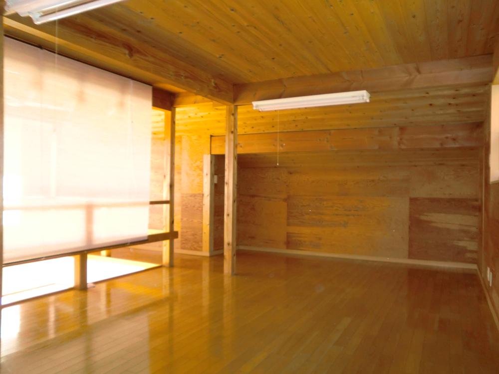 Non-living room. 2F Interoceanic