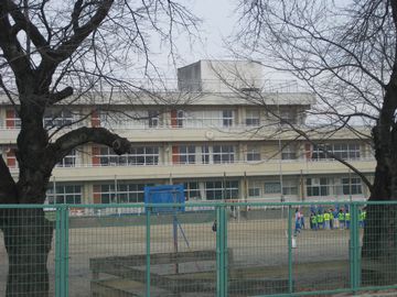 Primary school. 1011m to Annaka Tachihara City elementary school (elementary school)