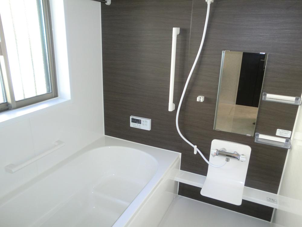 Bathroom. Building 2 unit bus (1 tsubo)