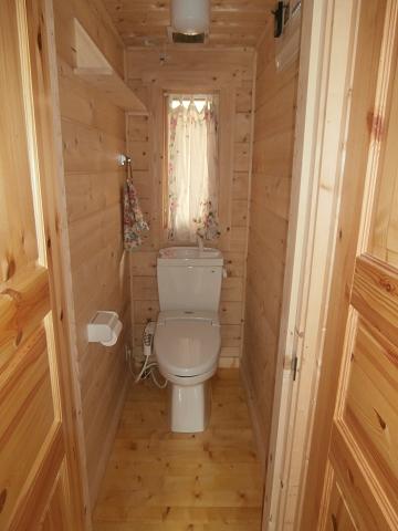 Toilet. Indoor (June 2025) Shooting