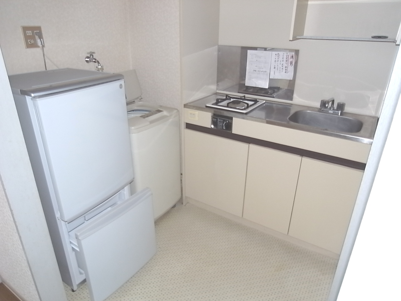 Kitchen. Fujioka Fujioka Akkora Rent-room kitchen 3